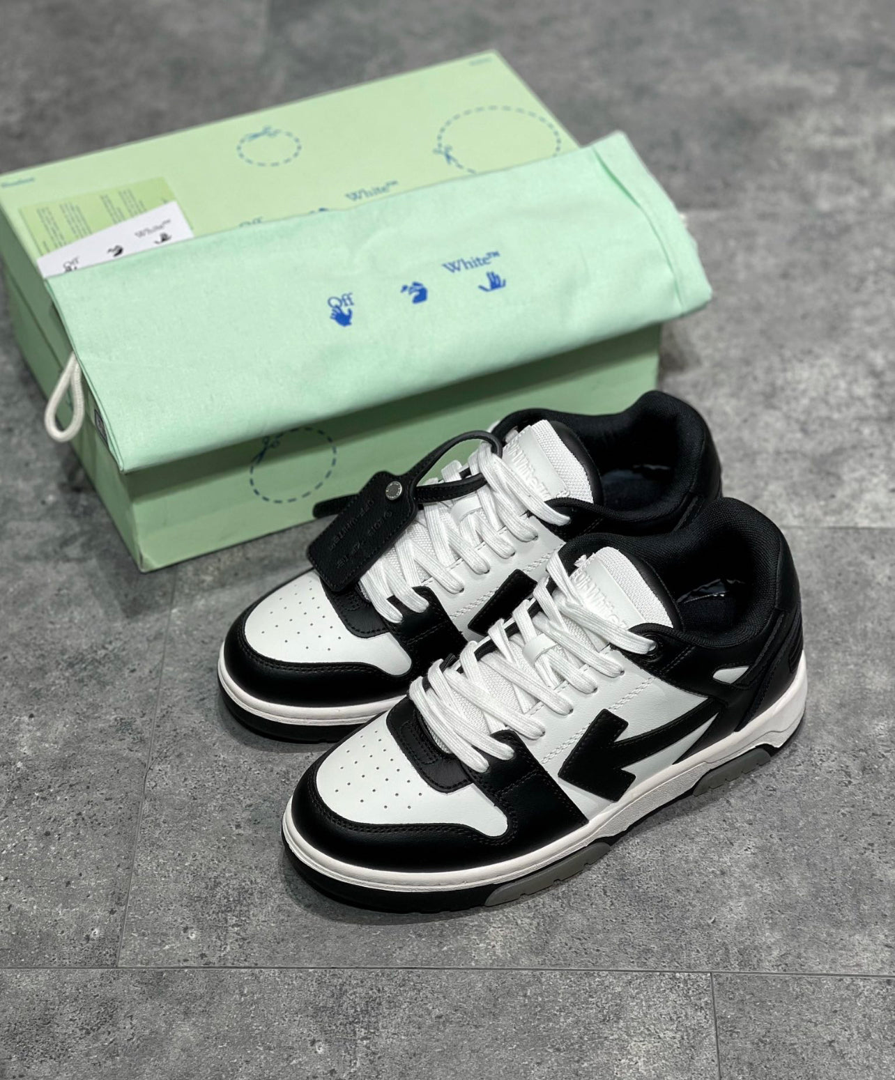 Off white , Out of office /Black