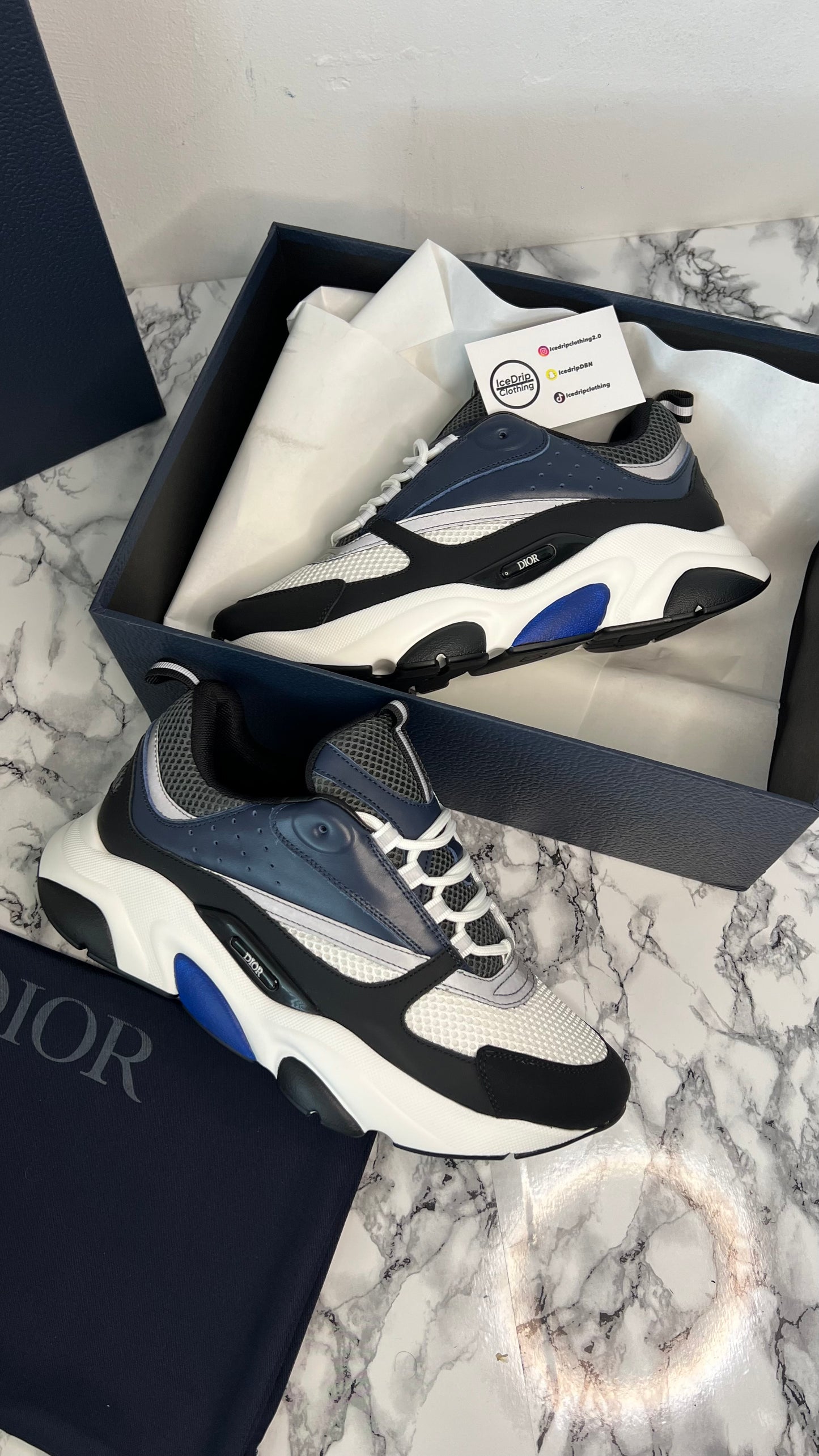 Dior b22 / Navy,white