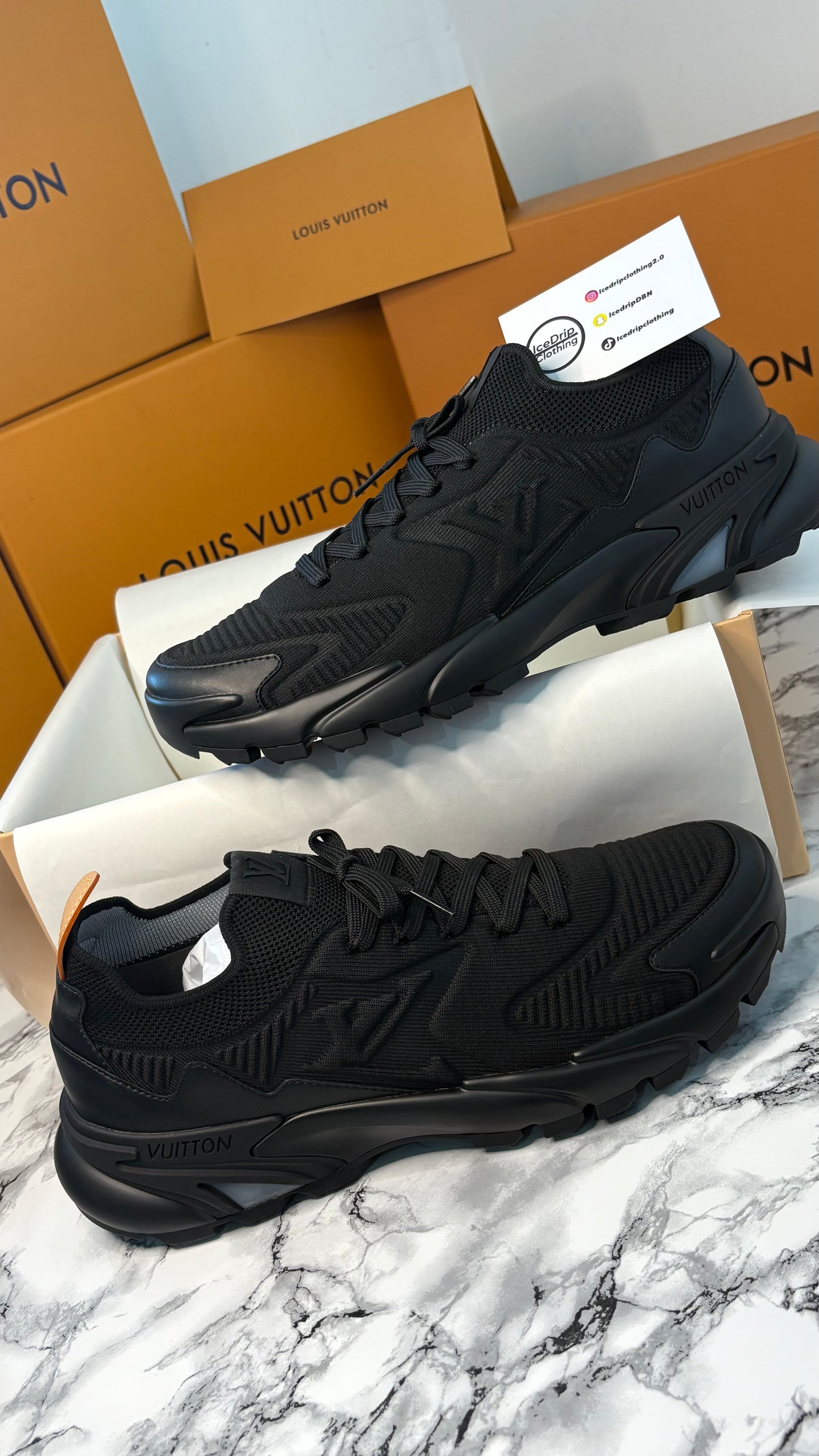 lv tactic runner (Black)