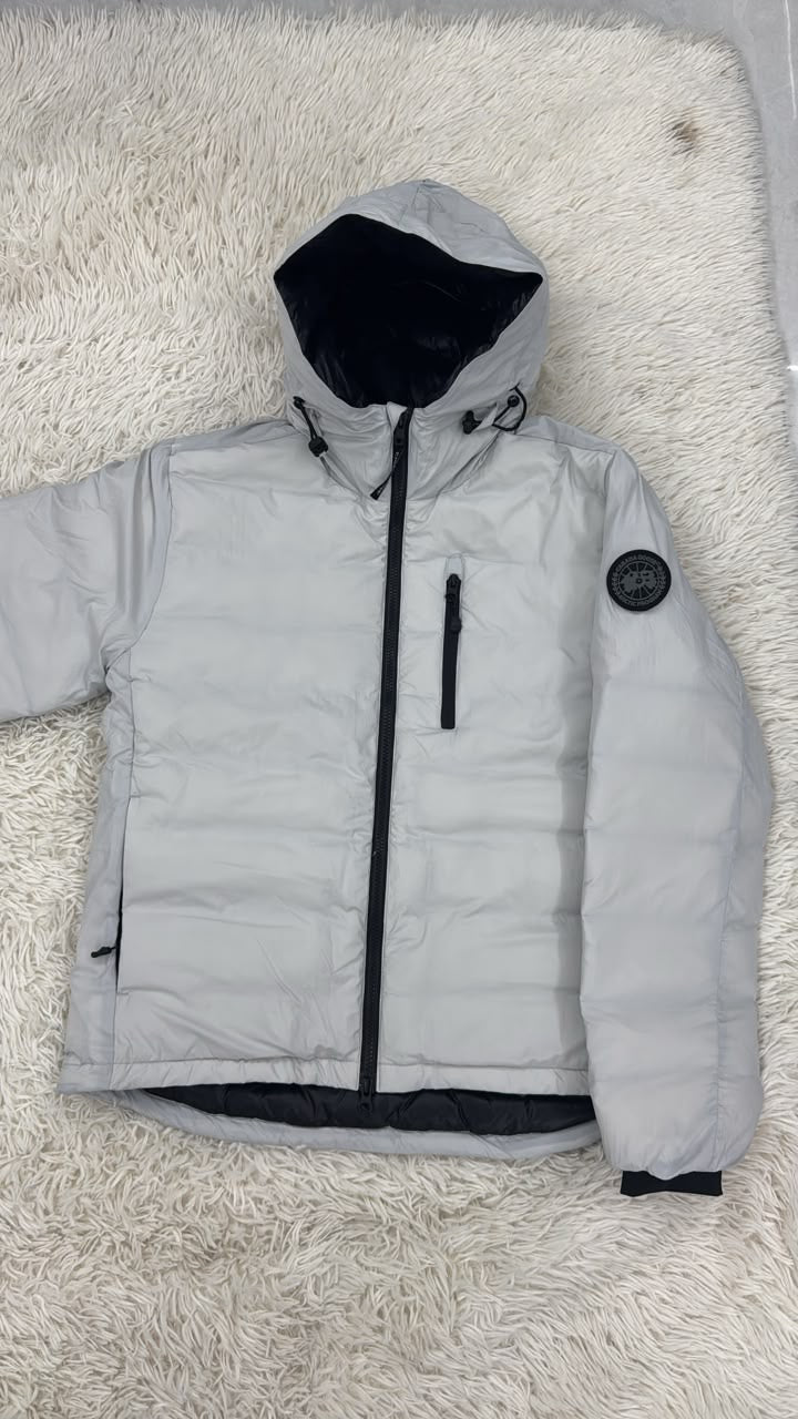 Canada goose lodge / Silverbirch & Black Label