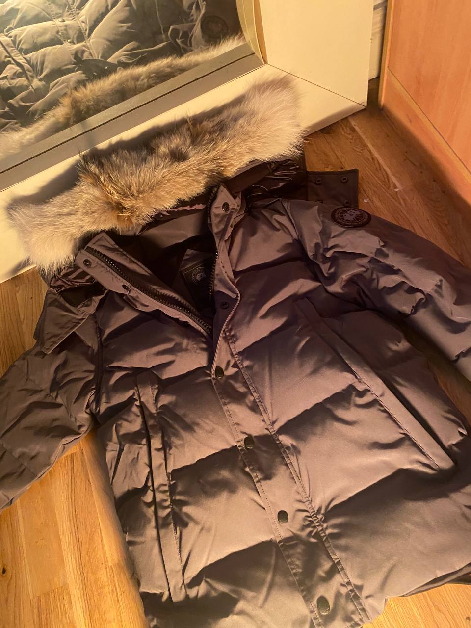 Canada goose Wyndham Parka /Grey/Black badge