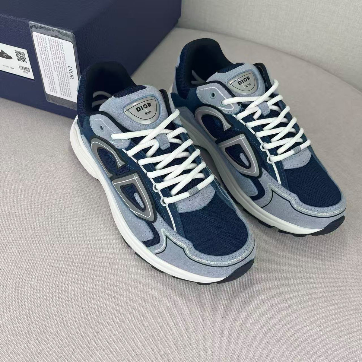 Dior b30 light blue suede