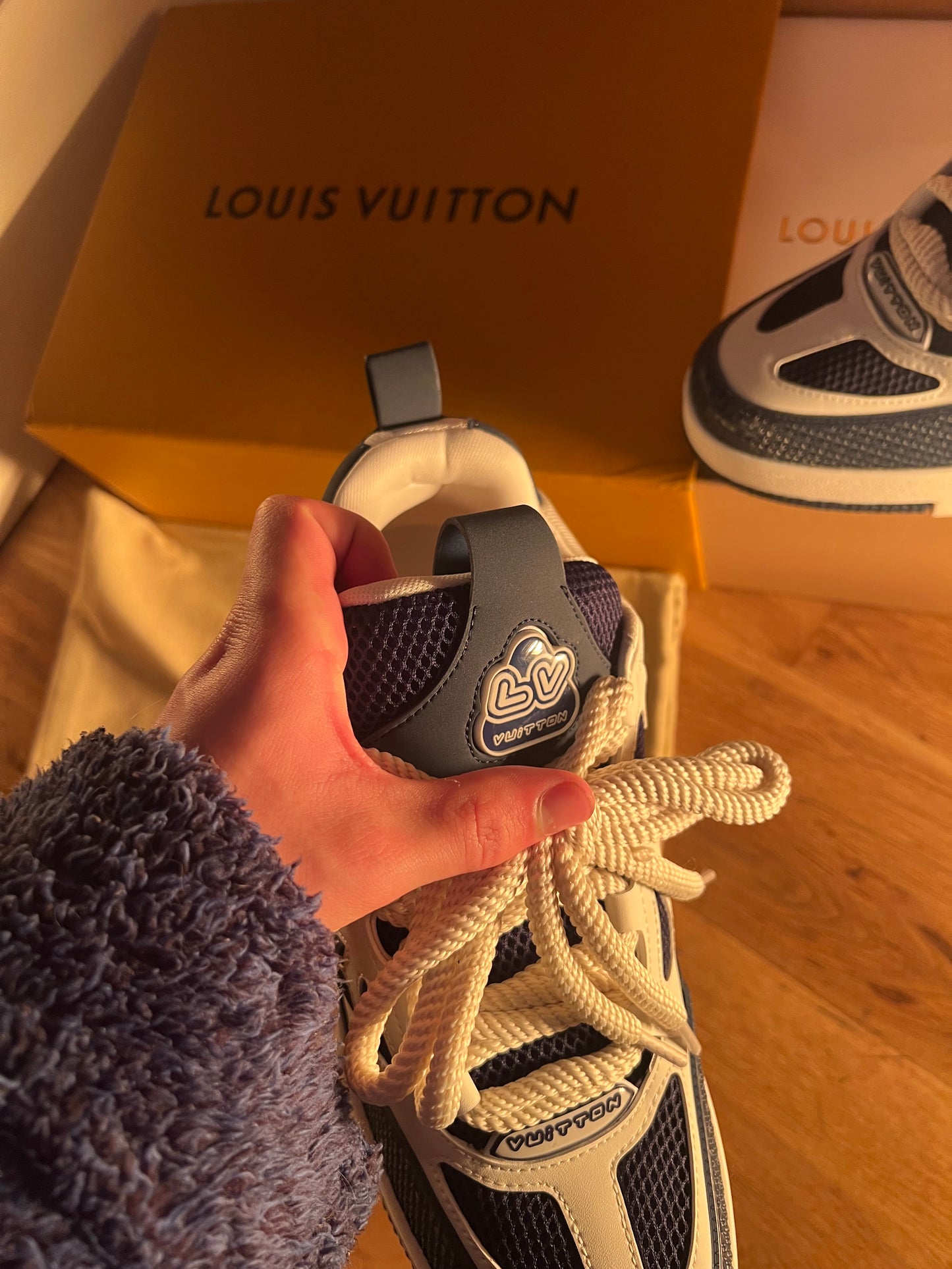 Louis Vuitton Skate , Navy/White