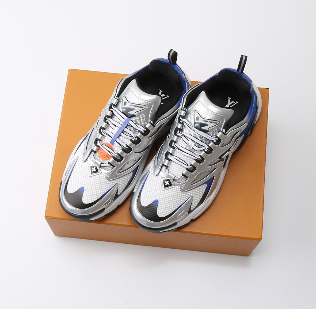LV tactic runners (silver)