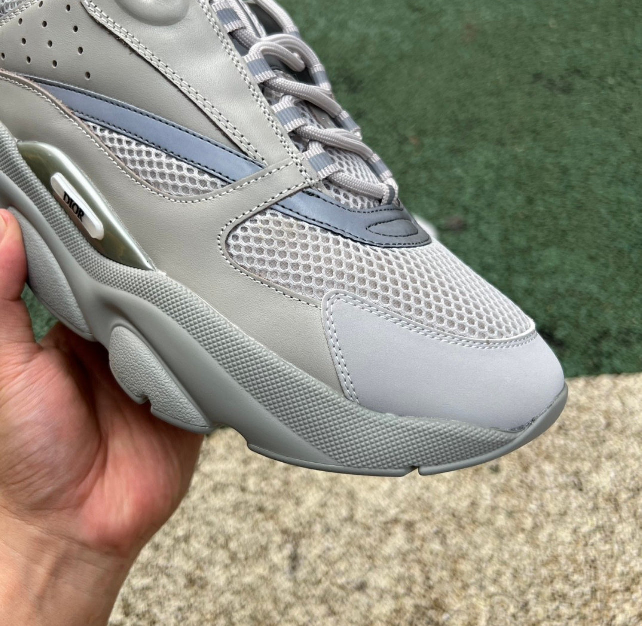 Dior b22 / Grey
