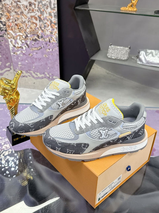 LV Runaway sneaker , Luxury grey