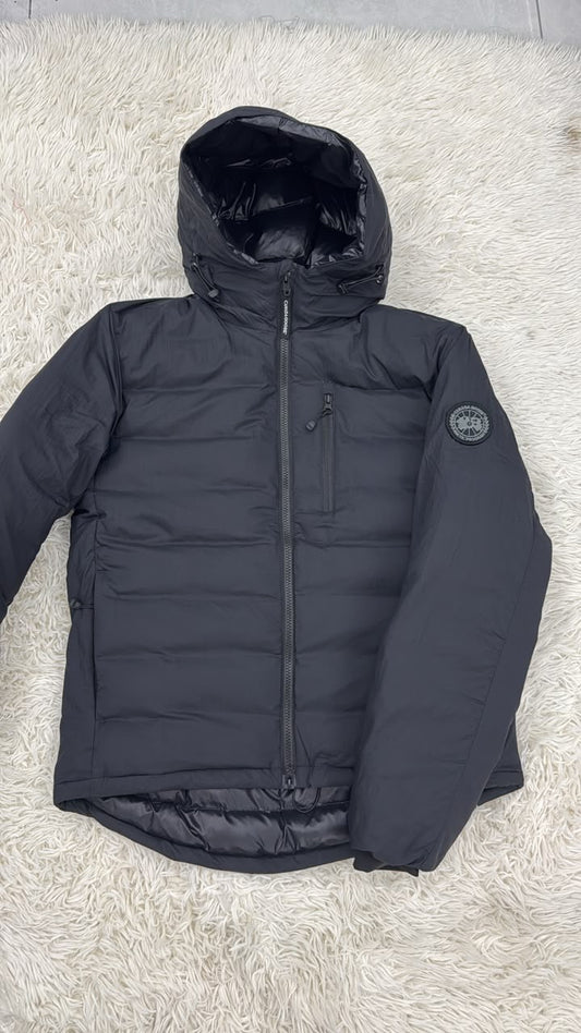 Canada goose lodge /Black Label /Black
