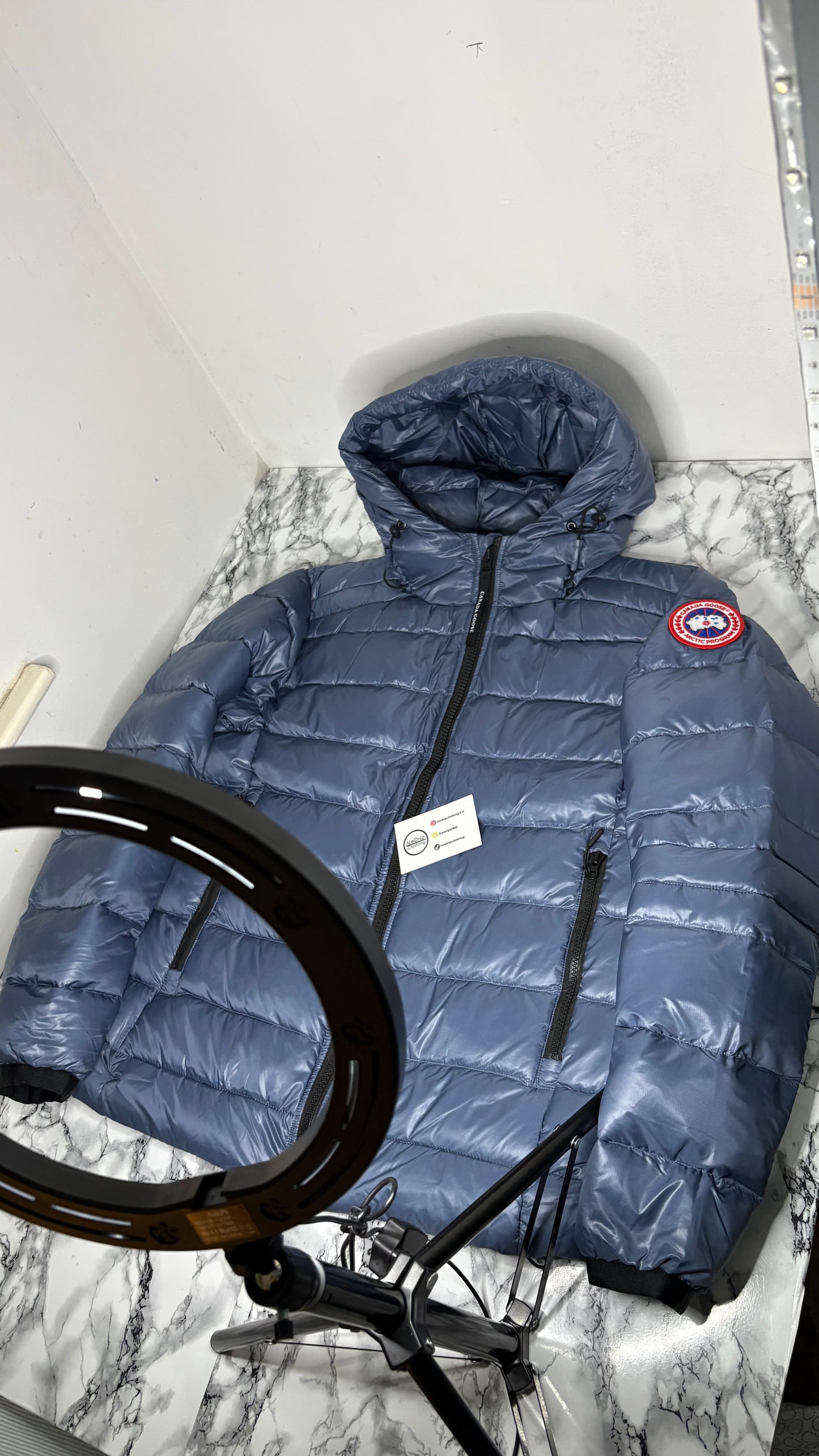 Canada goose crofton , Ozone blue