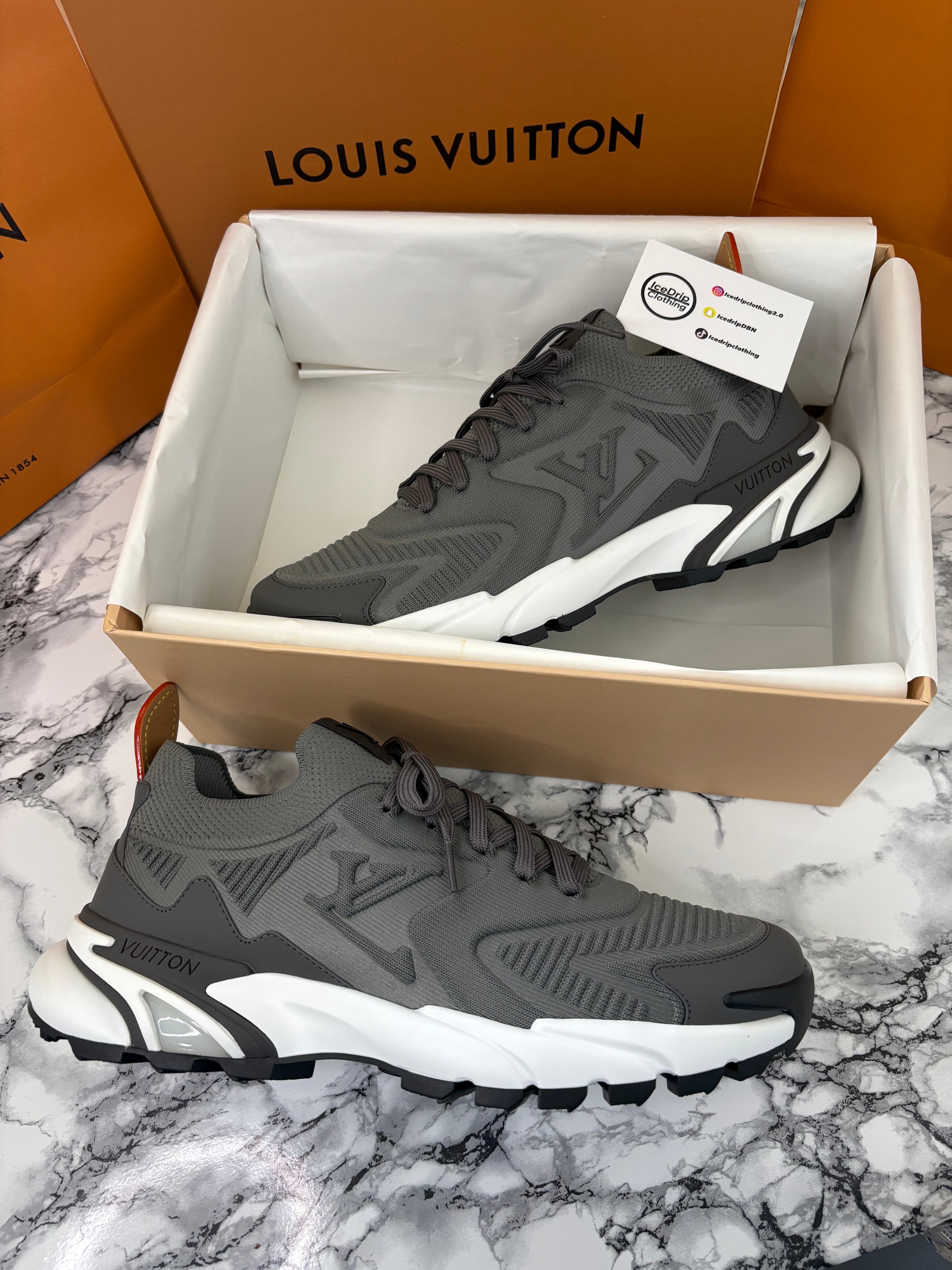 Lv tactic (Grey/White)