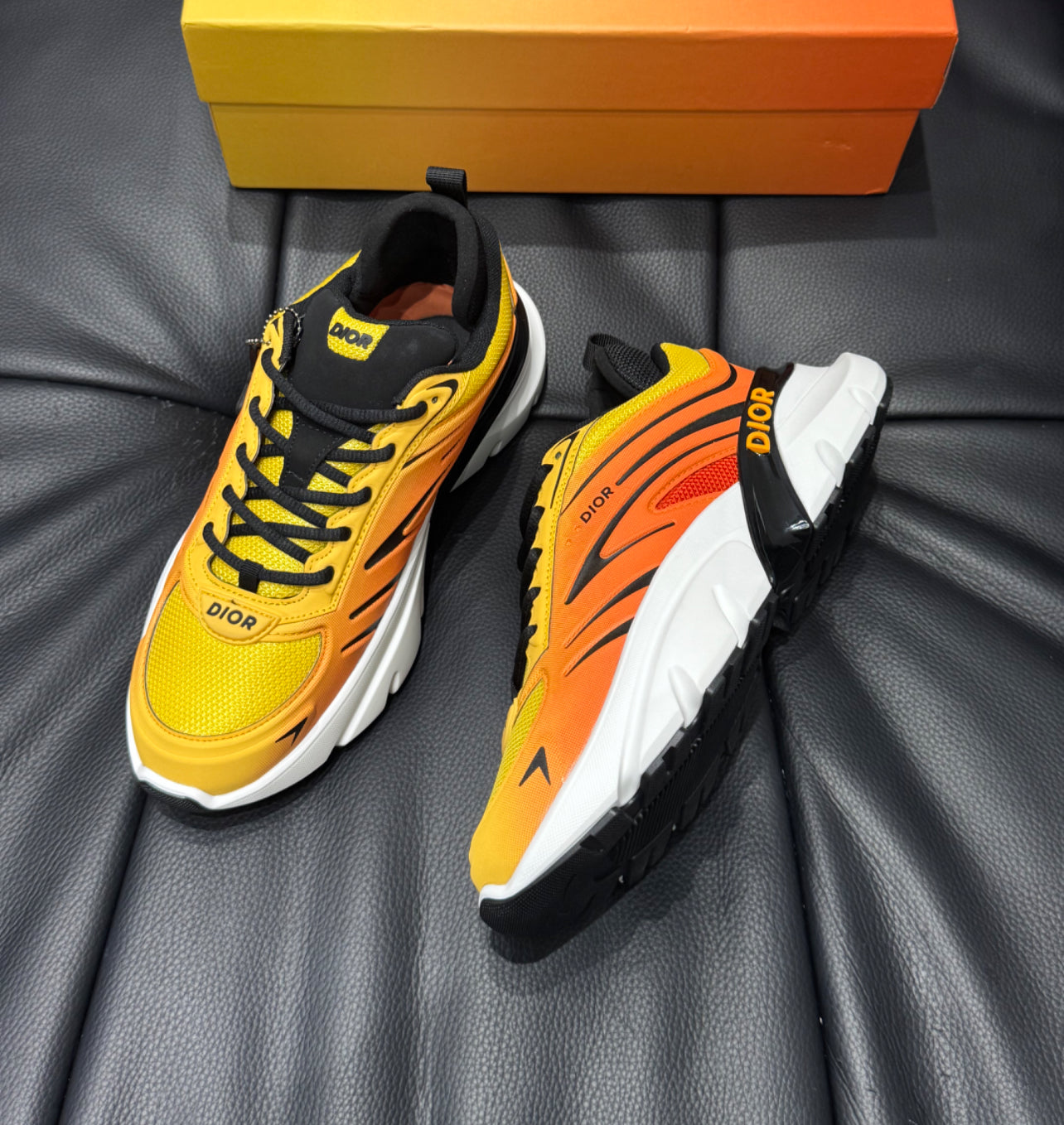 Dior b44 / Orange,White (Limited Edtion)